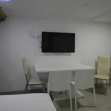 Apartment Boutique Eluize *
